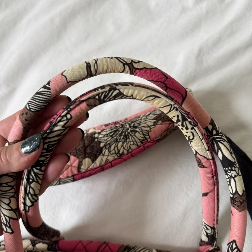 Vera Bradley mocha rouge crossbody laptop bag - Picture 8 of 10